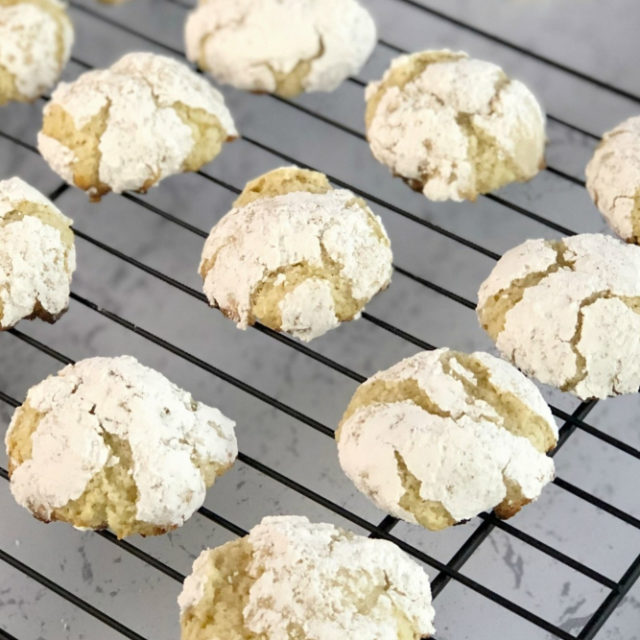 Gluten-Free Lemon Crinkle Cookies header