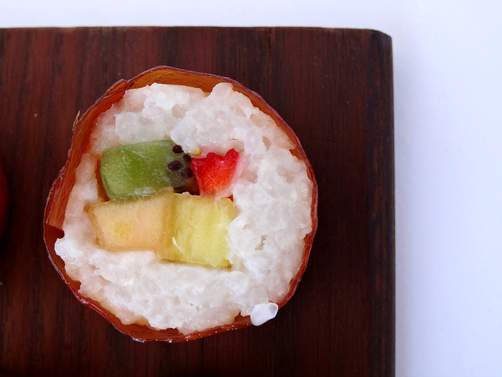 Fruit Sushi with Rollup upcloase