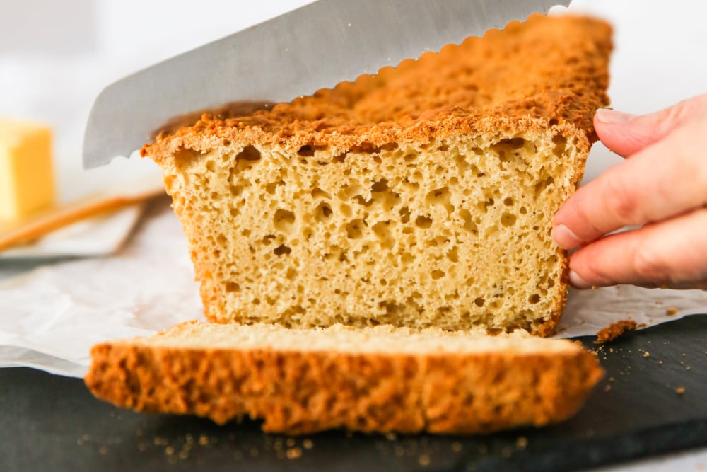 gluten-free sandwich bread with 1:1 gluten-free flour header