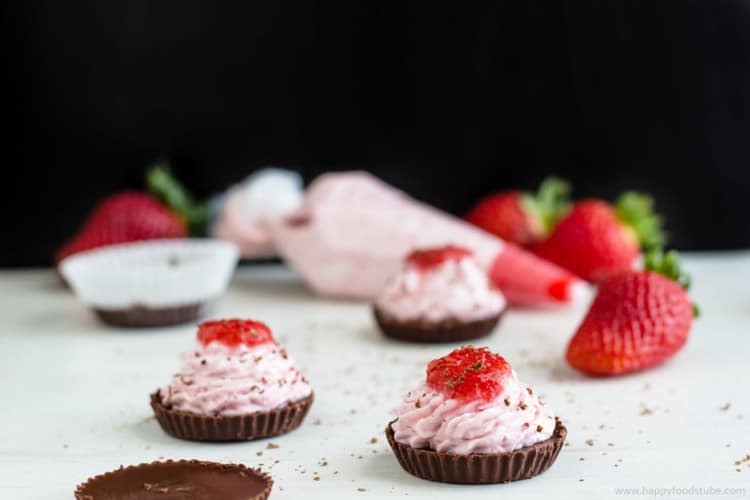 Mini Chocolate Strawberry Mousse by Happy Foods tube