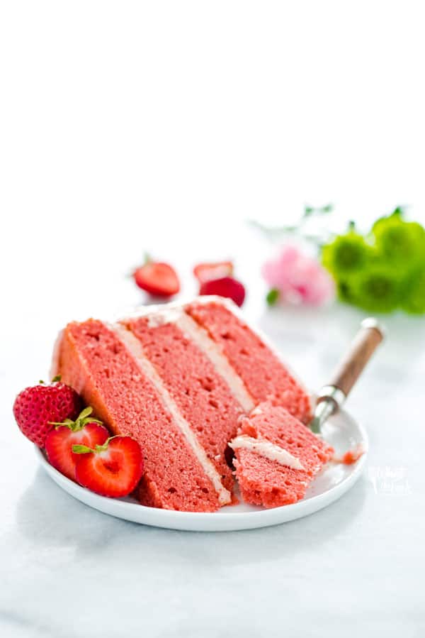 Gluten-free strawberry cake by What the Fork blog