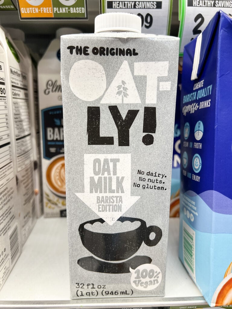 Oatly oatmilk is gluten free and is the brand of oatmilk exclusively used at Starbucks