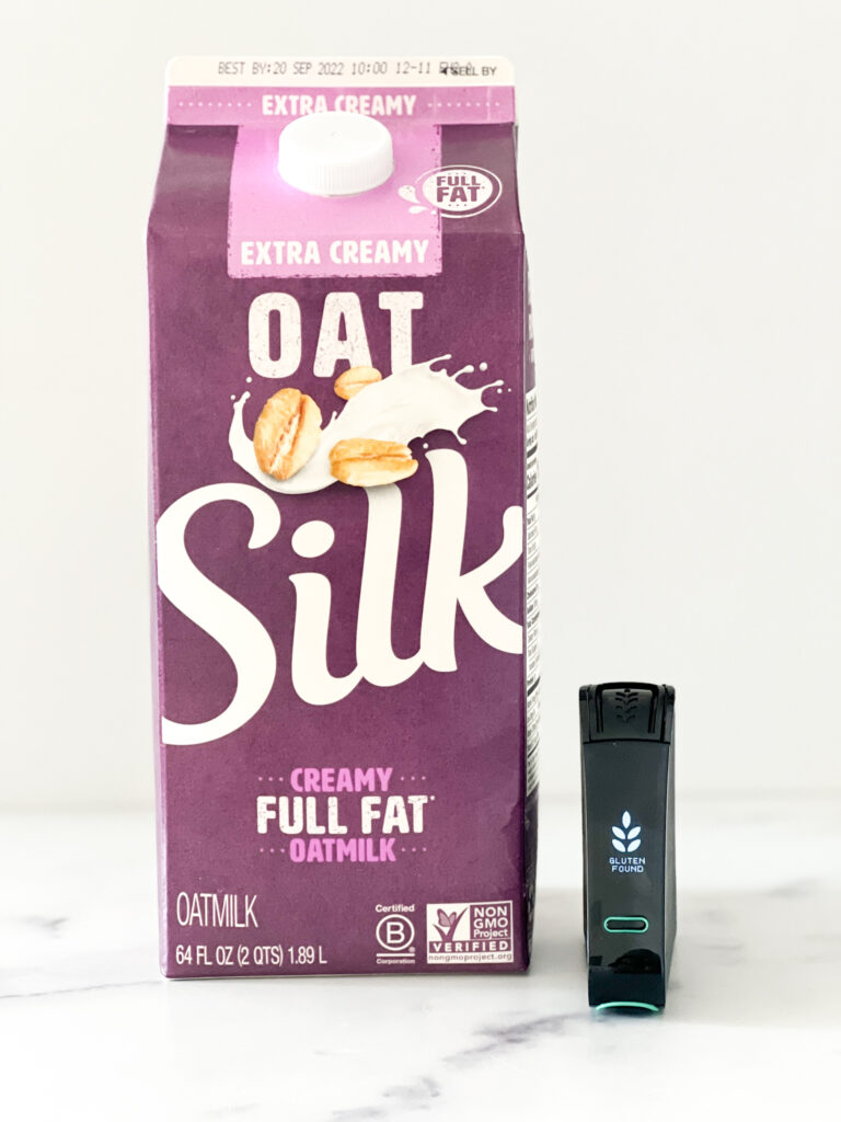 Silk oatmilk clearly contains gluten and is mislabeled as free from gluten