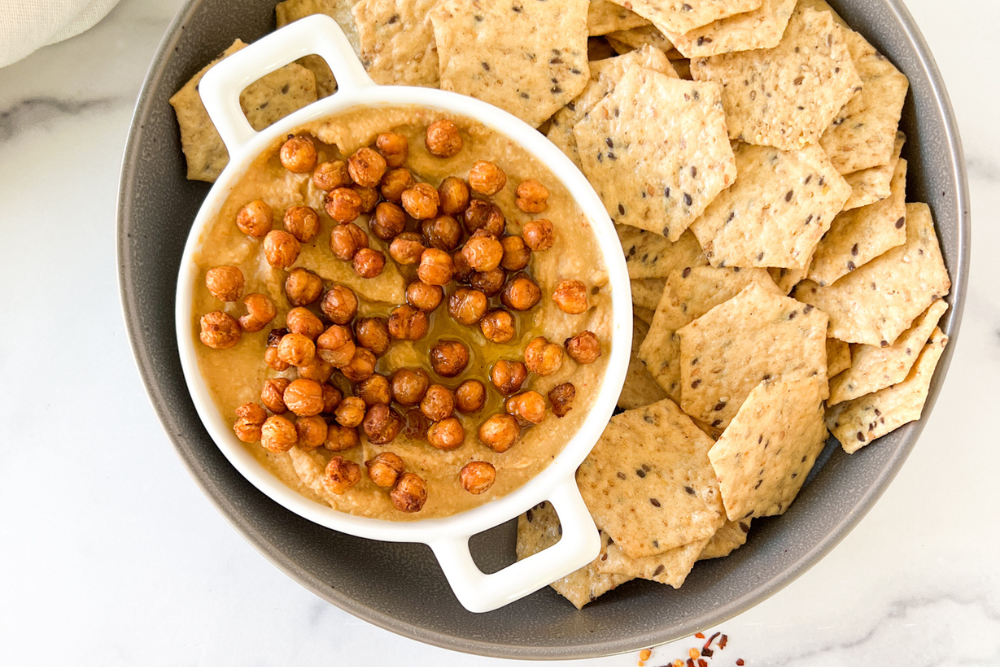 Spicy Hummus with Crunchy Chickpeas