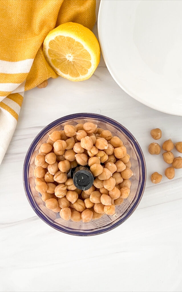 chickpeas in food processo
