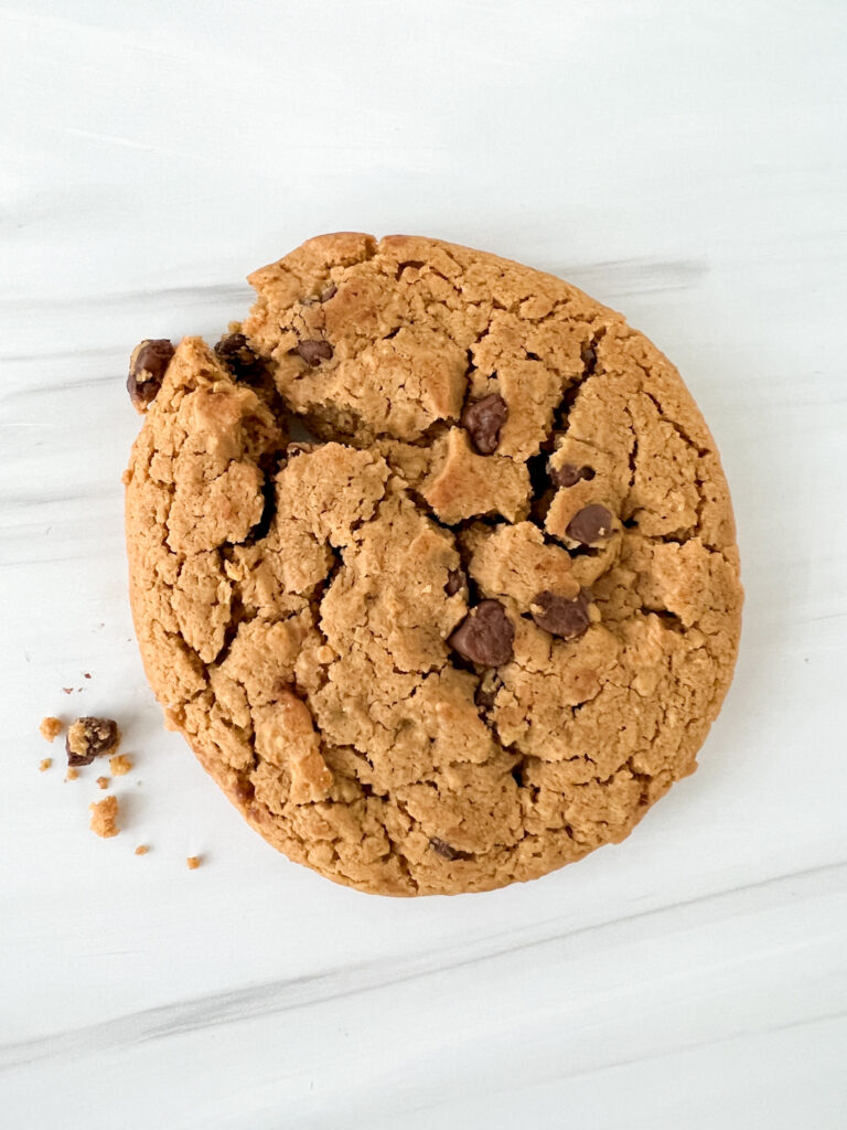 up close on the gluten-free cookie