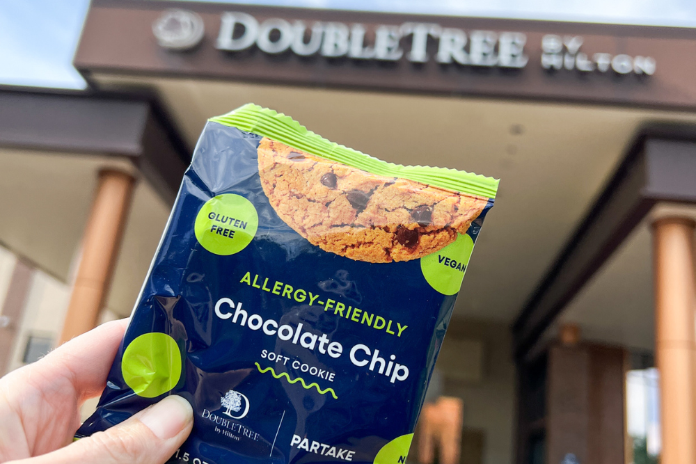Doubletree Hotel Offers Gluten-Free Welcome Cookie; But Does It Taste Good?